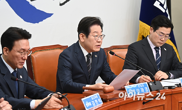 이재명 더불어민주당 대표가 12일 오전 서울 여의도 국회에서 열린 최고위원회의에서 발언하고 있다. [사진=곽영래 기자]