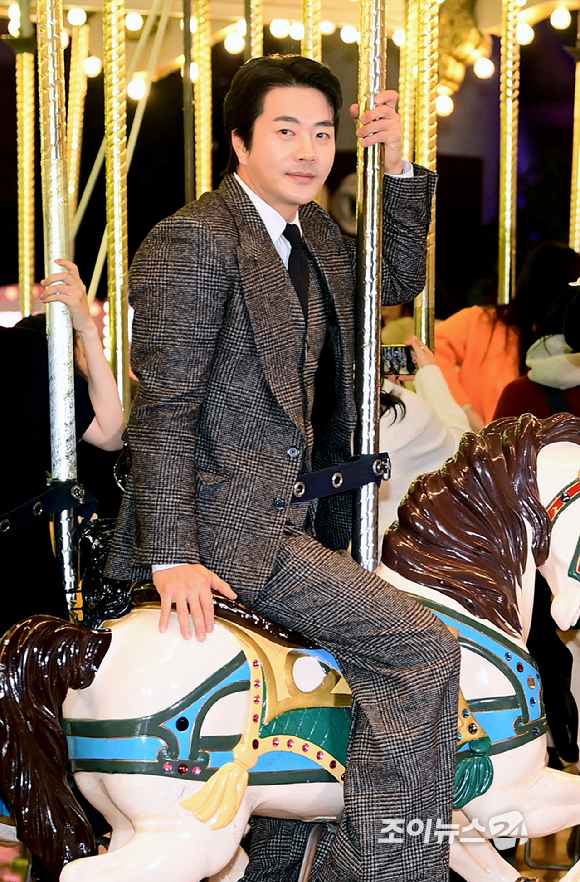 배우 권상우가 8일 오후 서울 송파구 롯데월드 어드벤처에서 열린 영화 '하트맨' 돌아오는 거야, 다시 롯데월드에서! 이벤트 행사에 참석하고 있다. [사진=정소희 기자]