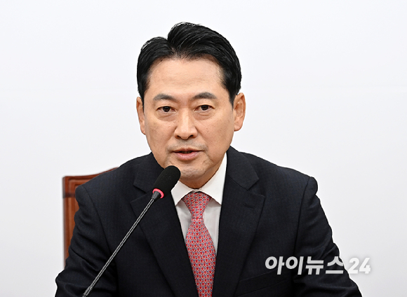 장동혁 국민의힘 대표가 17일 서울 여의도 국회에서 열린 최고위원회의에서 발언하고 있다. [사진=곽영래 기자]