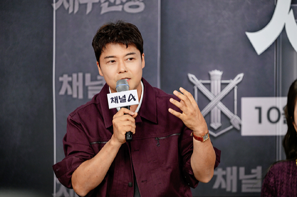 '티처스3: 재수전쟁' MC 전현무 [사진=채널A]