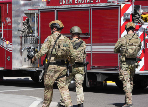 미국 보수 청년 단체 '터닝포인트 USA' 창립자이자 트럼프 대통령의 최측근으로 꼽히는 찰리 커크(32)가 유타주 대학 연설 도중 총격을 받아 사망했다. [사진=로이터/연합뉴스]