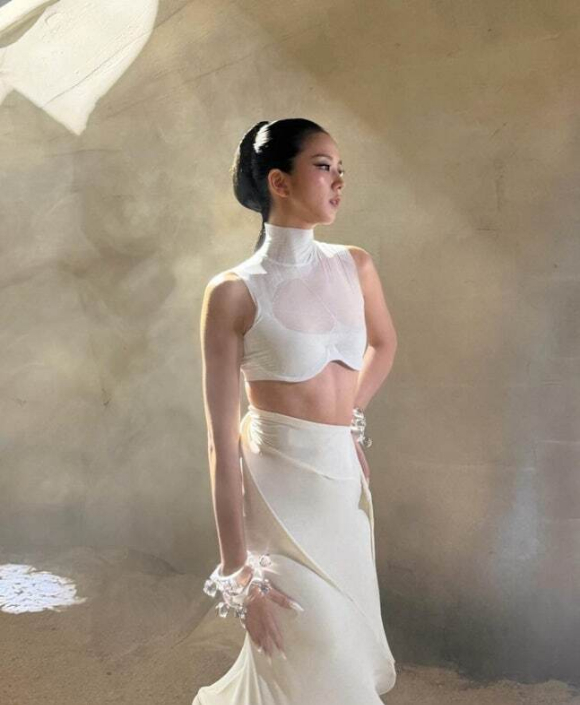 지수 [사진=지수 SNS]