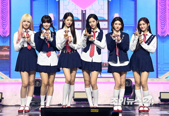 뉴진스(민지, 다니엘, 하니, 해린, 혜인) 단체 이미지 [사진=어도어 ]