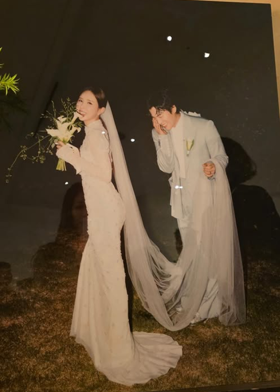 신지-문원 웨딩화보 [사진=신지 인스타그램]