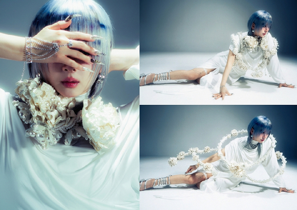 '솔로 출격' 카드 전지우, 올화이트 몽환 비주얼…신비로운 분위기