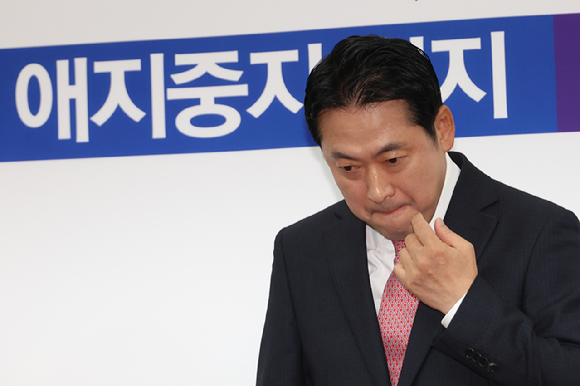 국민의힘 장동혁 대표가 20일 서울 여의도 국회에서 열린 최고위원회의에 참석하고 있다. 2025.10.20 [사진=연합뉴스]