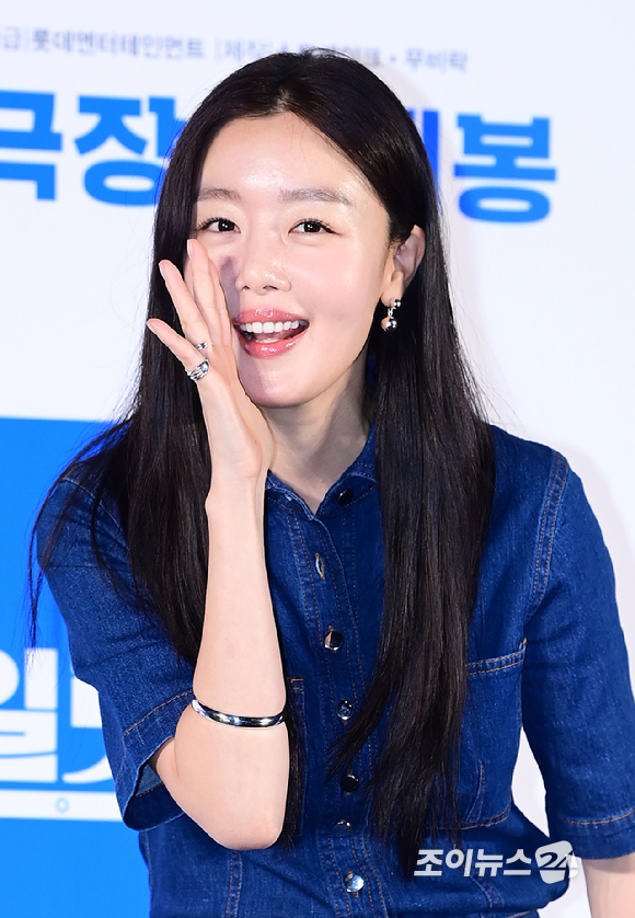 배우 한선화가 26일 오전 서울 광진구 롯데시네마 건대입구에서 열린 영화 '파일럿'(감독 김한결) 제작보고회에 참석하고 있다. [사진=정소희 기자]