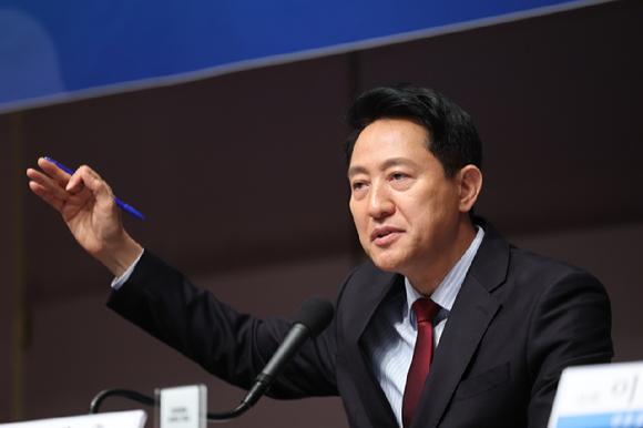 오세훈 국민의힘 서울시장 후보가 20일 서울 중구 프레스센터에서 열린 관훈토론회에서 발언하고 있다. [사진=연합뉴스]