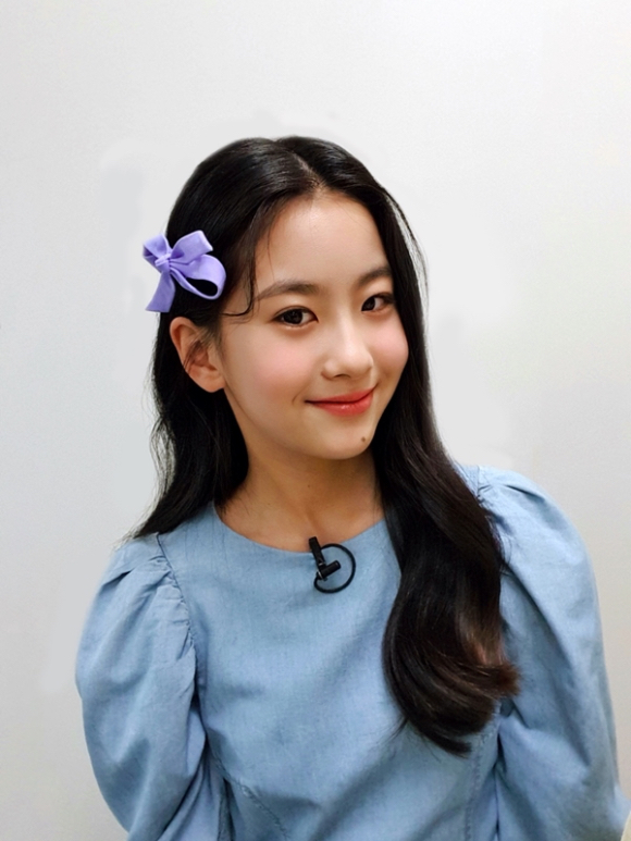  트로트 가수 오유진(14)과 그의 가족을 스토킹한 남성이 재판에 넘겨졌다. 사진은 가수 오유진 프로필 [사진=토탈셋]