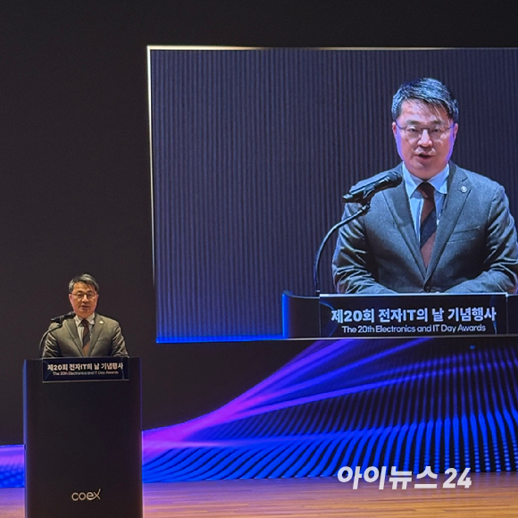 용석우 한국전자정보통신산업진흥회(KEA) 회장 [사진=권서아 기자]