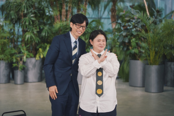 '유 퀴즈 온 더 블럭'에 출연한 엔비디아 CEO 젠슨 황 [사진=tvN]