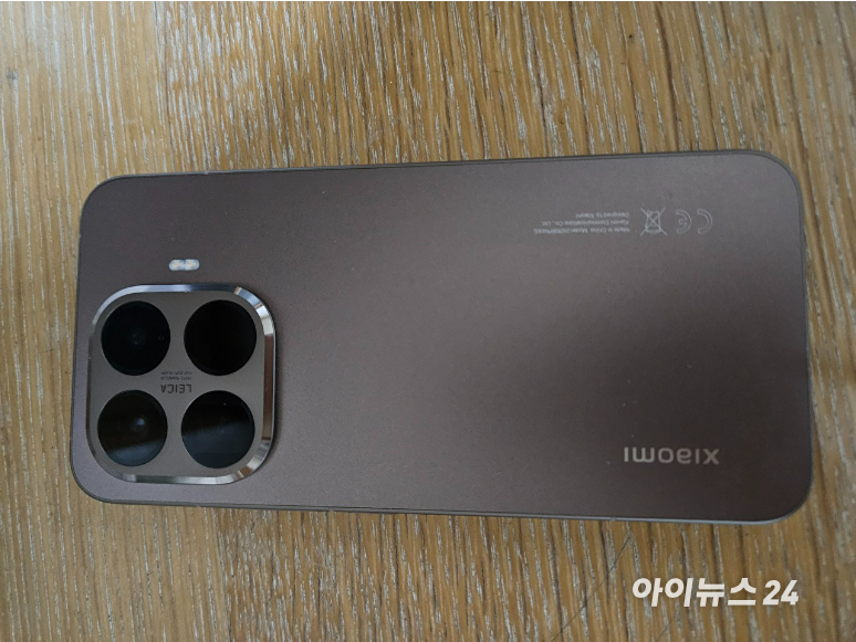 샤오미 15T 프로 후면 모습 [사진=설재윤 기자]