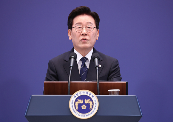 이재명 대통령이 18일 청와대 영빈관에서 열린 기자회견에서 발언하고 있다. 2026.9.18 [사진=연합뉴스]