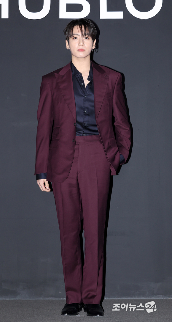 그룹 방탄소년단(BTS) 정국이 12일 오후 서울 강남구 논현동 STRX하우스에서 열린 위블로 글로벌 앰버서더 어나운스먼트 이벤트 포토월 행사에 참석하고 있다. [사진=정소희 기자]