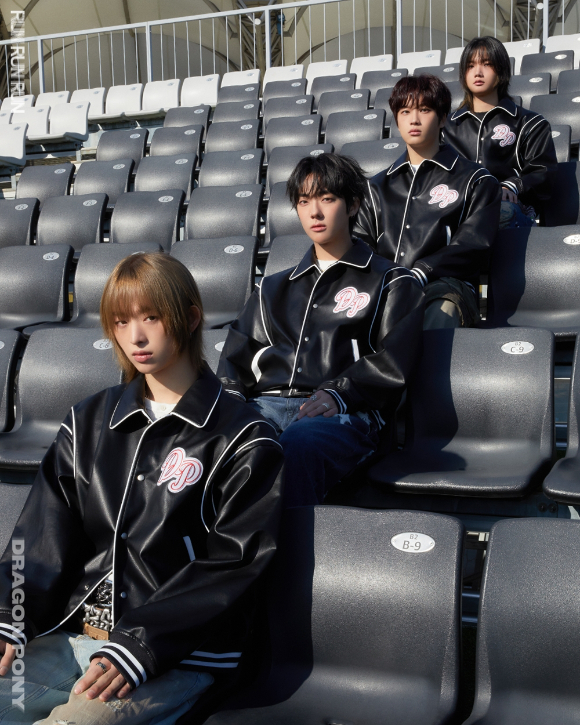 드래곤포니 단체 콘셉트 포토 [사진=안테나]