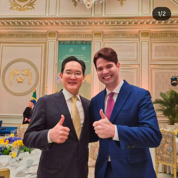 이재용 삼성전자 회장과 카를로스 고리토 브라질 출신 방송인. [사진=카를로스 고리토 인스타그램 계정 캡처]