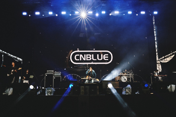 밴드 씨엔블루(정용화 강민혁 이정신) 음악 페스티벌과 대학 축제를 휩쓸며 저력을 과시하고 있다. [사진=FNC엔터테인먼트]