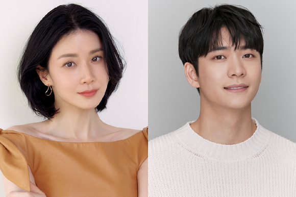 배우 이보영 강태오가 '이혼조사관 홍말금'으로 호흡을 맞춘다. [사진=각 소속사 ]