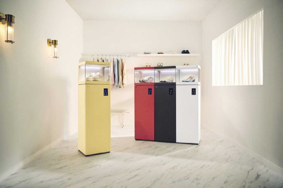 삼성전자 모델이 경기도 수원시 영통구에 위치한 삼성전자 디지털시티에서 신제품 비스포크 슈드레서를 선보이고 있다. [사진=삼성전자]