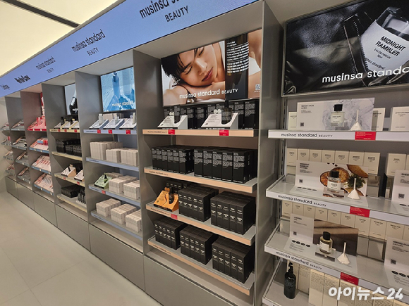 무신사 메가스토어 용산. [사진=박은경 기자]
