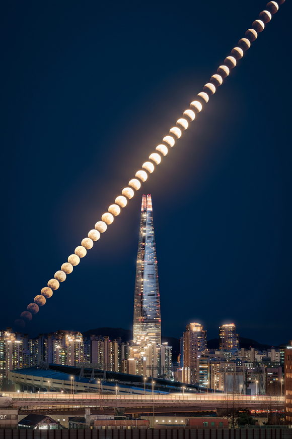 대상을 받은 '장미의 심장, 황금빛 물결의 파동(김슬우)'. [사진=천문연]