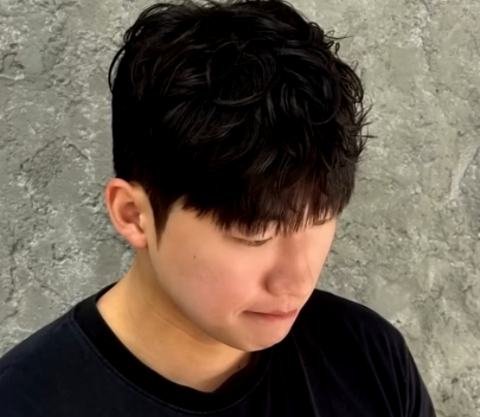 런던베이글뮤지엄(LBM)에서 일하던 20대 직원 정효원 씨(26)가 입사 14개월 만에 과로로 숨졌다는 의혹이 제기된 가운데, 고인의 아버지가 안타까운 심경을 털어놨다. 사진은 정효원 씨. [사진=JTBC '사건반장']