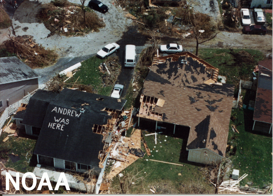 1992년 8월 24일 미국 플로리다는 허리케인 앤드루가 상륙해 5만여 가구가 파괴됐다. [사진=National Weather Service]