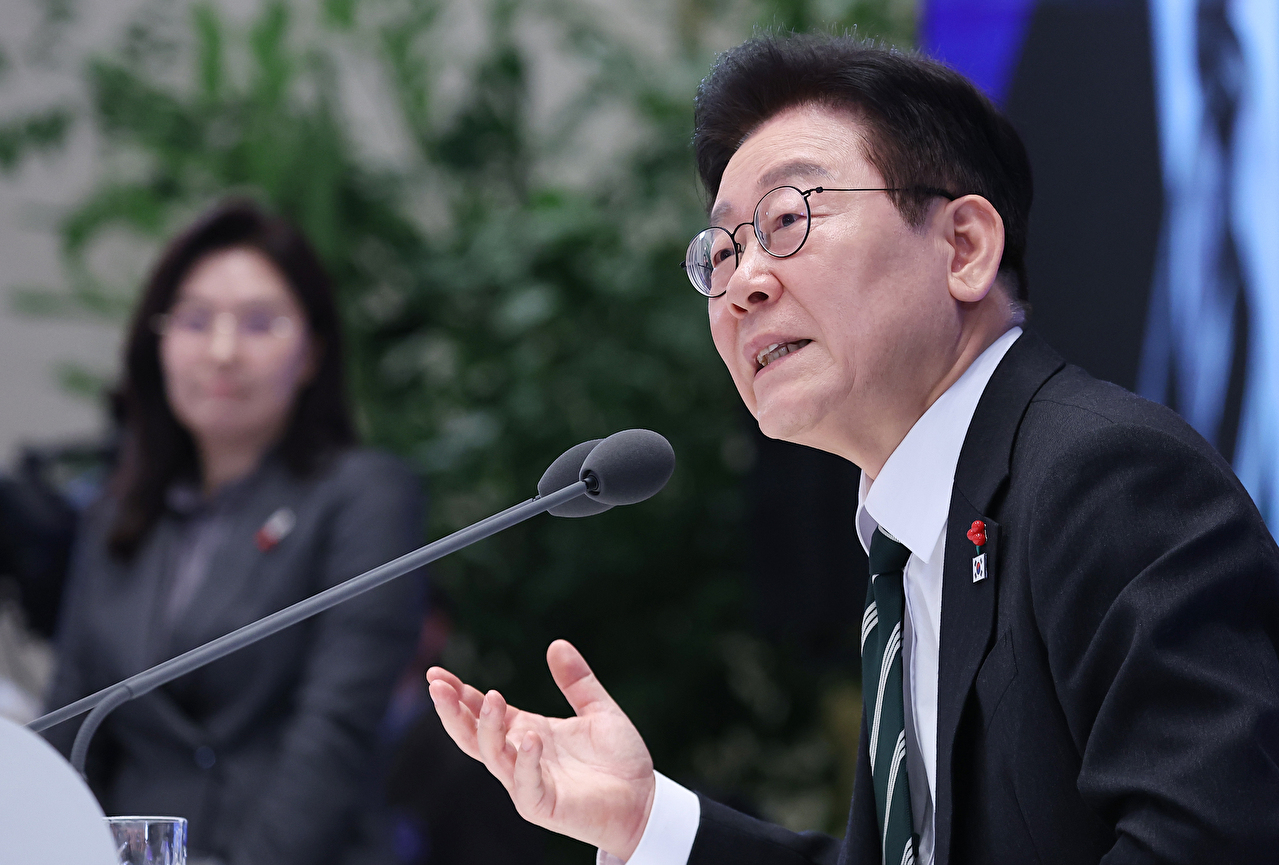 이재명 대통령이 21일 청와대 영빈관에서 열린 신년기자회견에서 발언하고 있다. 2026.1.21 [사진=연합뉴스]