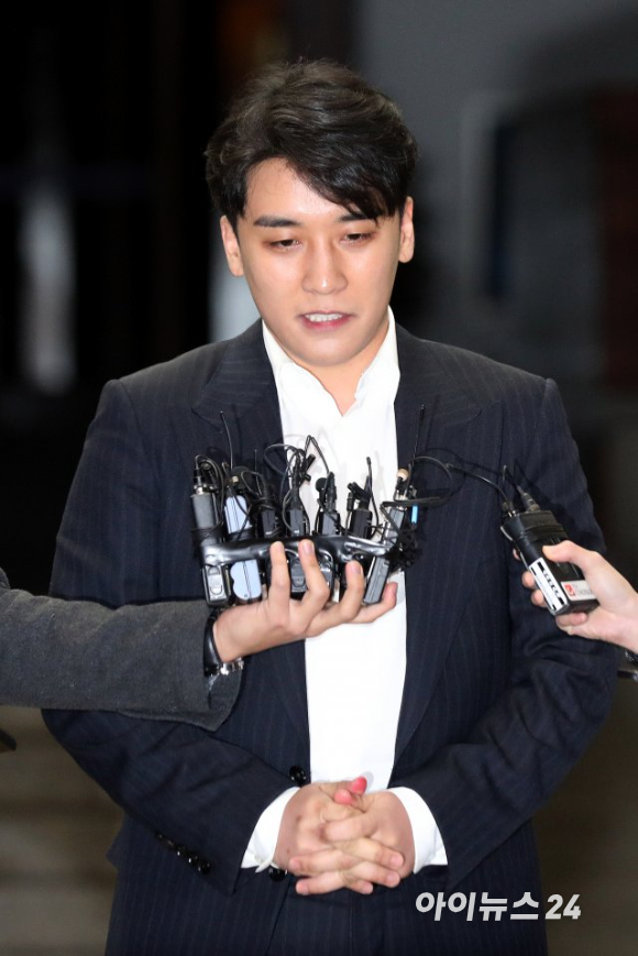 그룹 빅뱅 출신 승리(본명 이승현)가 양다리 의혹에 휩싸였다. 사진은 승리. [사진=아이뉴스24 포토DB]