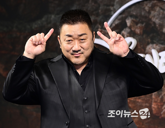 배우 마동석이 20일 오전 서울 중구 앰버서더 서울 풀만 호텔에서 열린 STUDIO X+U 드라마 '트웰브' 제작발표회에 참석하고 있다. [사진=정소희 기자]