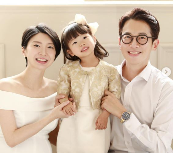 최필립 가족 [사진=최필립 인스타그램]