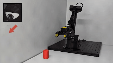 스마트 콘택트렌즈를 통한 시선 감지로 로봇 팔을 원격 제어하는 기술이 나왔다. [사진=UNIST]