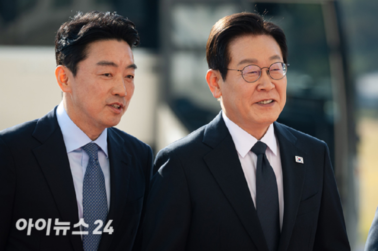 강훈식 대통령비서실장이 3일 용산 대통령실 기자회견장에서 재판중지법 관련 브리핑을 하고 있다. 2025.11.3 [사진=연합뉴스]