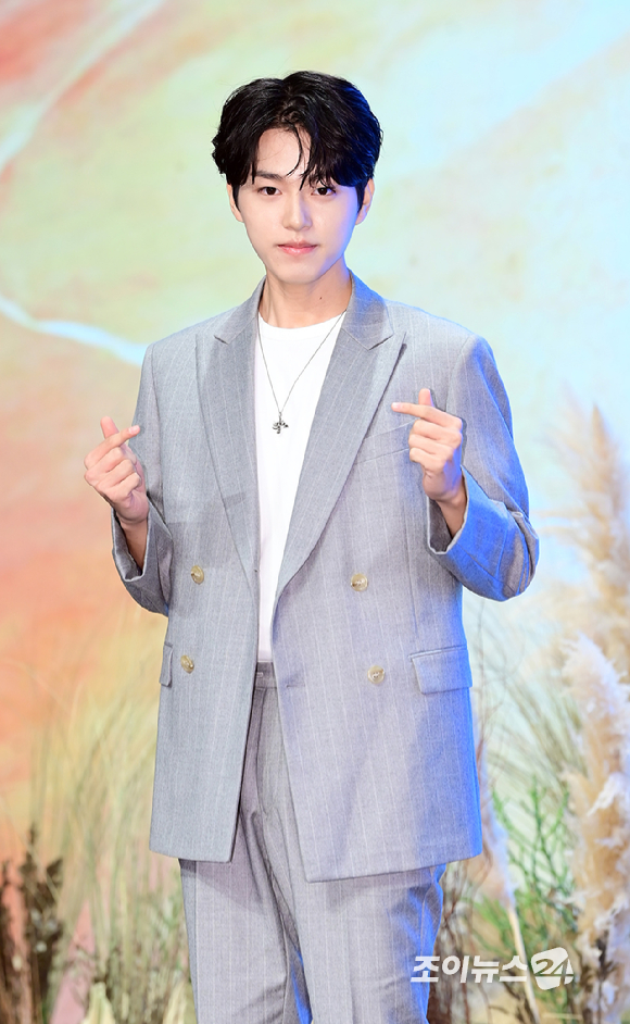 배우 이진우가 16일 오후 서울 구로구 신도림 더세인트에서 열린 지니 TV 오리지널 드라마 '나미브' 제작발표회에 참석하고 있다. [사진=정소희 기자]