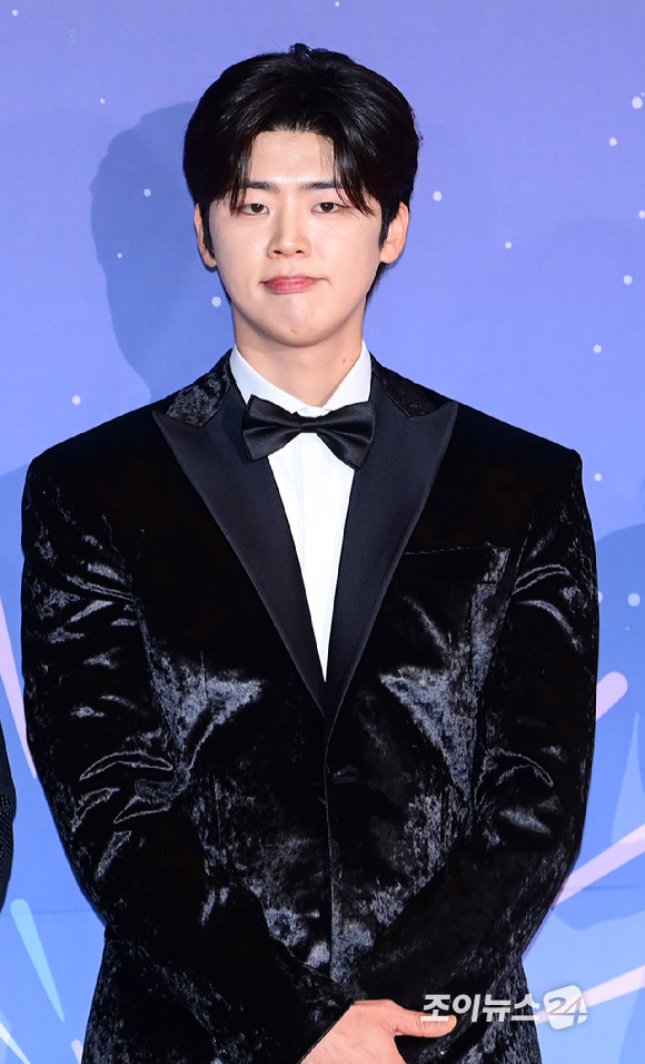 '나 혼자 산다' 가수 박지현이 29일 오후 서울 마포구 MBC 사옥에서 열린 '2025 MBC 방송연예대상' 포토월 행사에 참석하고 있다. [사진=정소희 기자]