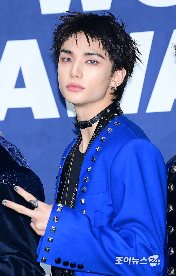 그룹 스트레이 키즈(Stray Kids) 현진이 21일 오후 서울 잠실실내체육관에서 열린 '2025 케이 월드 드림 어워즈'(2025 K WORLD DREAM AWARDS)에 블루카펫 행사에 참석하고 있다. [사진=정소희 기자]