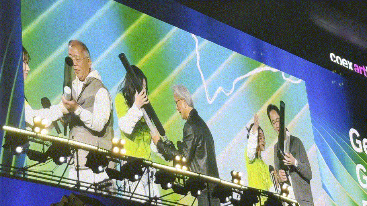 이재용 삼성전자 회장(왼쪽부터), 젠슨 황 엔비디아 최고경영자, 정의선 현대자동차그룹 회장 [사진=권서아 기자]