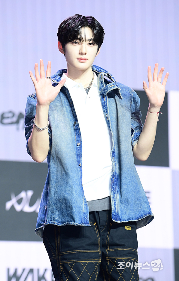그룹 알파드라이브원 상현이 12일 오후 서울 용산구 블루스퀘어 SOL트래블홀에서 열린 알파드라이브원(ALPHA DRIVE ONE) 첫 번째 데뷔 미니 1집 'EUPHORIA'(유포리아) 발매 기념 쇼케이스에 참석하고 있다. [사진=정소희 기자]