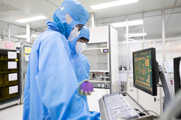 KAIST의 반도체 클린룸. [사진=KAIST]