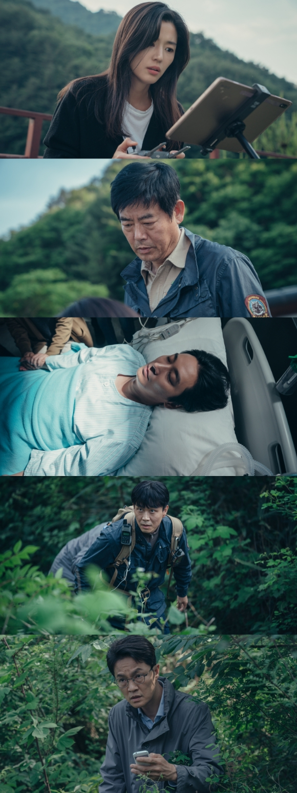 '지리산'이 마지막회를 앞두고 전지현과 주지훈 스틸을 공개했다. [사진=tvN]