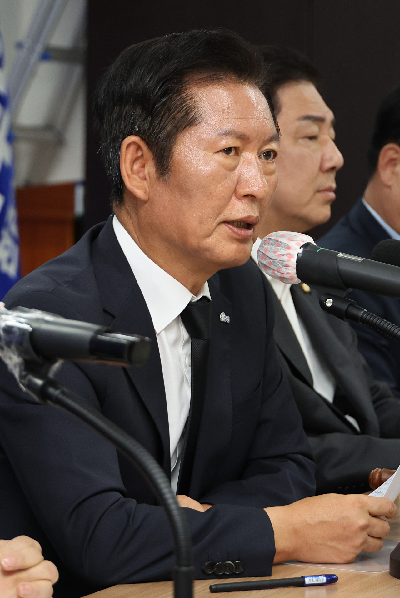 더불어민주당 정청래 대표가 8일 전남 무안군 전남도당에서 취임 후 처음으로 열린 현장 최고위원회의에서 발언하고 있다. 2025.8.8 [사진=연합뉴스]