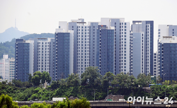 서울 도심 아파트 단지 전경. [사진=정소희 기자]