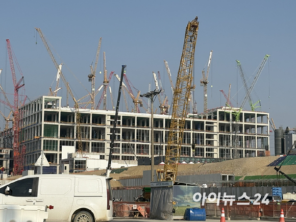 경기 용인시 처인구에 건설 중인 SK하이닉스 용인 반도체 클러스터 1기 팹(공장) 건설 현장. 2026.01.23 [사진=권서아 기자]