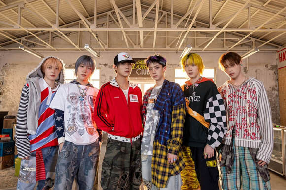 피원하모니, 2주 연속 美 &apos;빌보드 200&apos; 차트인⋯글로벌 존재감 굳건