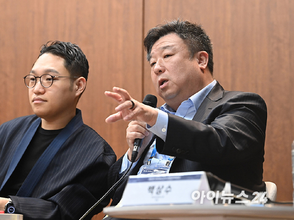 '제6회 아이뉴스24 금융정책포럼'이 '디지털자산기본법 이후, 한국 가상자산 시장의 새로운 질서'를 주제로 18일 서울 중구 은행회관 국제회의실에서 열렸다. 김기석 비트플래닛 부대표가 패널토론에 참석해 발언하고 있다. [사진=곽영래 기자]