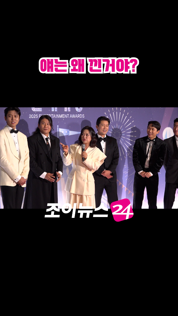 모델 주우재, 코미디언 임우일, 김숙, 방송인 김대호, 코미디언 양세형, 장동민이 지난 29일 오후 서울 마포구 MBC 사옥에서 열린 '2025 MBC 방송연예대상' 포토월 행사에 참석해 소감을 말하고 있다. [사진=문수지 기자]