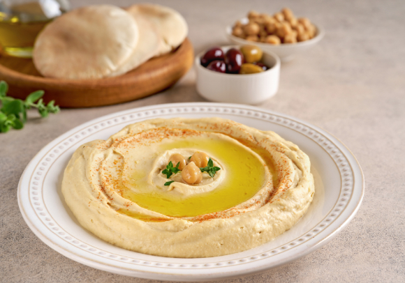 사진은 빵에다 잼을 바르고 있는 모습으로, 본 기사 내용과 무관. [사진=PhantomGravity]