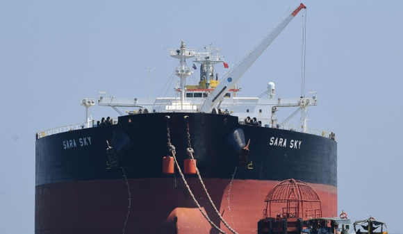 러시아 원유를 실은 유조선. [사진=연합뉴스]