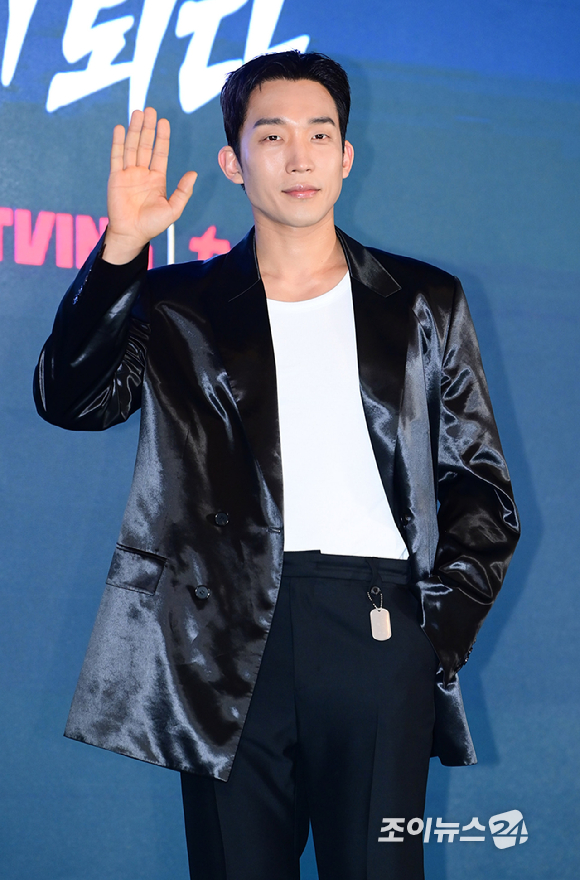 배우 이상이가 6일 오후 서울 광진구 풀만 앰배서더 서울 이스트폴에서 열린 티빙 오리지널 '취사병 전설이 되다' 제작발표회에 참석하고 있다. [사진=정소희 기자]