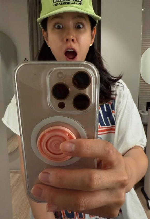 손예진 [사진=손예진 SNS]